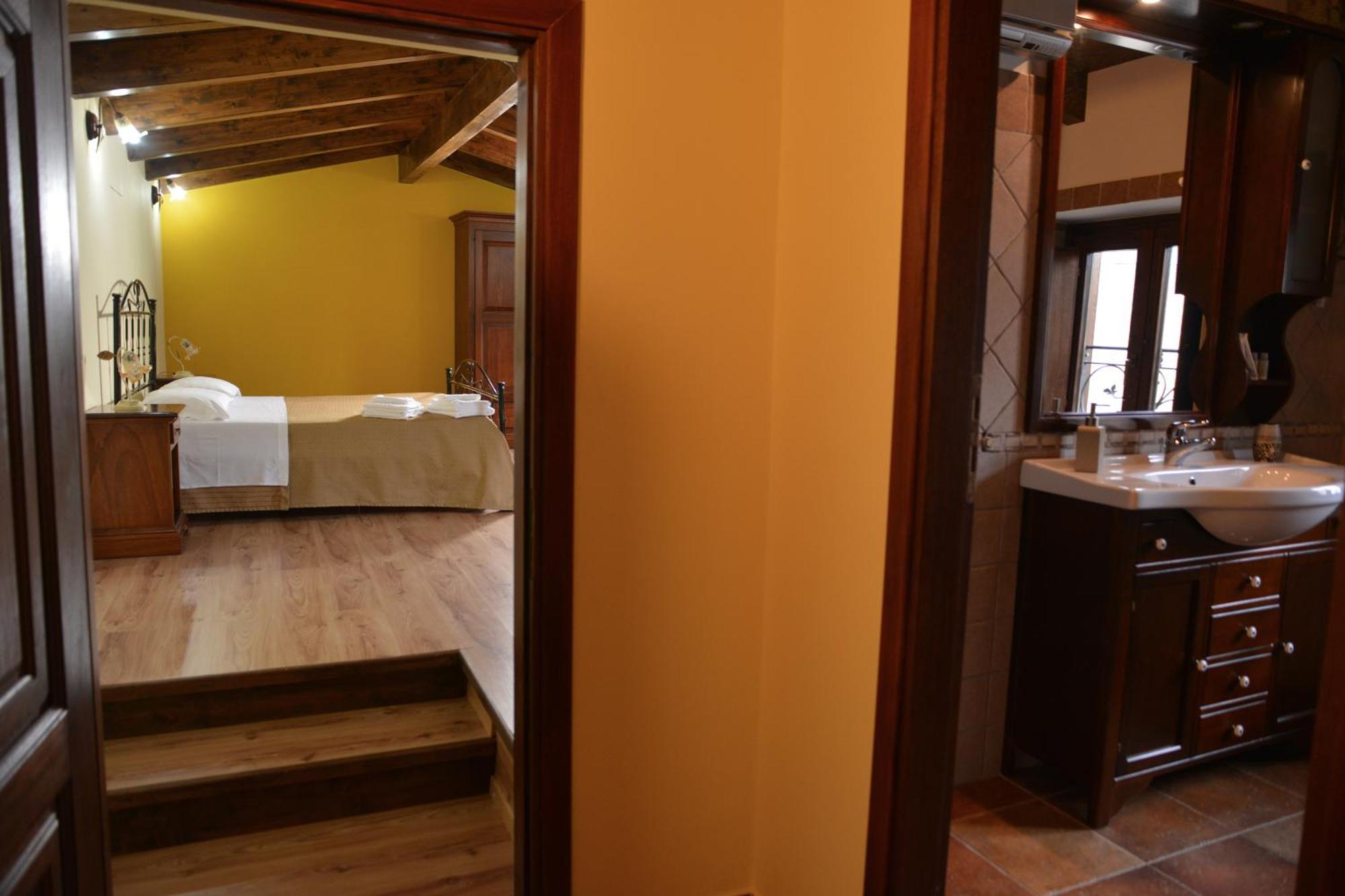 Borgo Patierno Guest House Conca della Campania Exterior photo