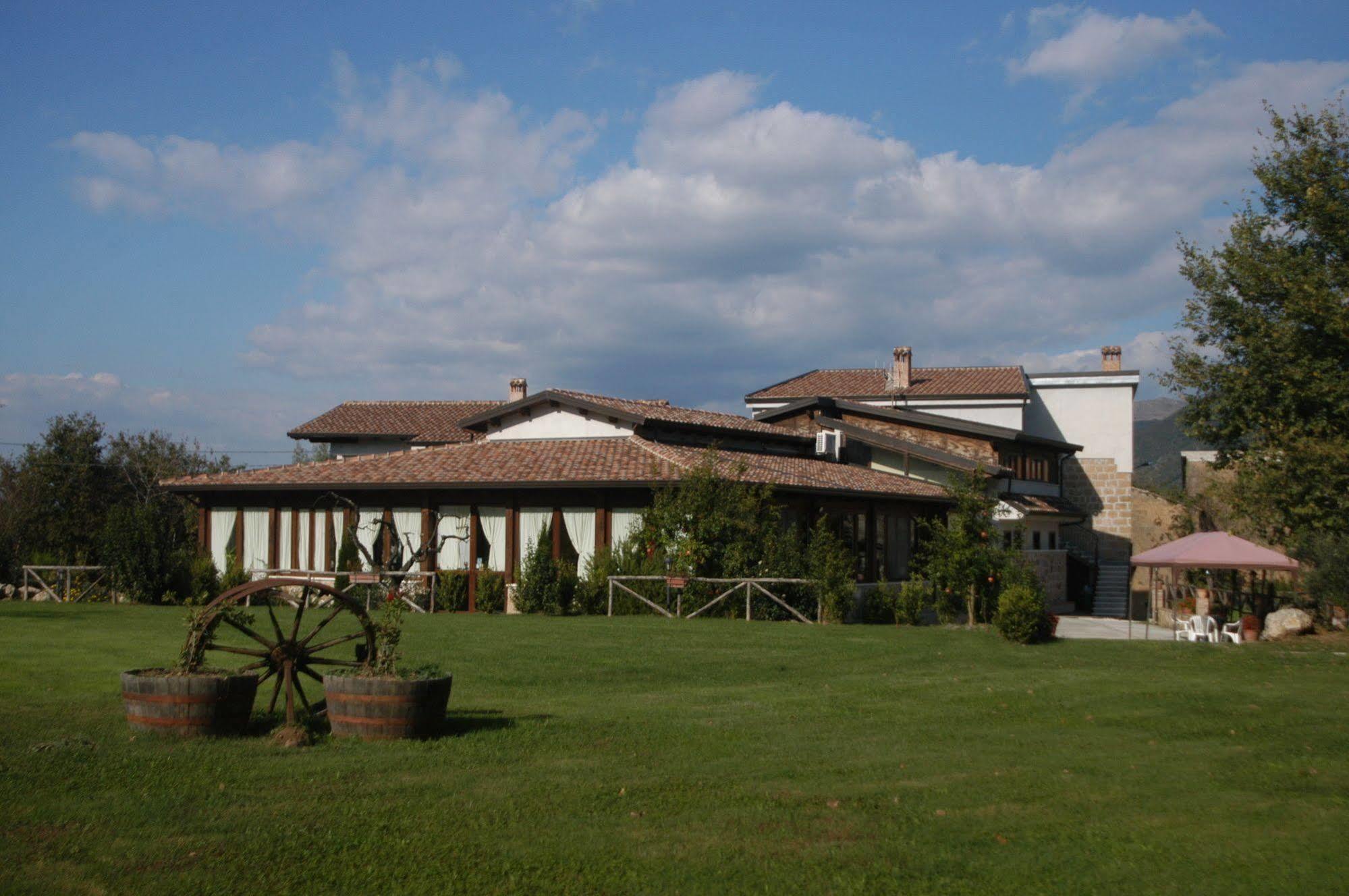 Borgo Patierno Guest House Conca della Campania Exterior photo